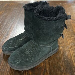 Genuine Like New UGG Black Boots with Bows & Glitter Size 7